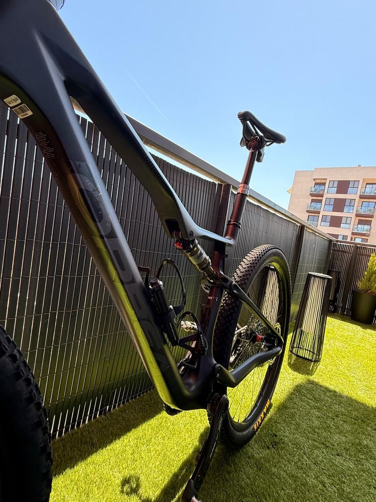 Used Orbea OIZ OMX+FOX I-LINE FLOAT SL REMOTE 2024 2024 Mountainbike — image 6 of 21