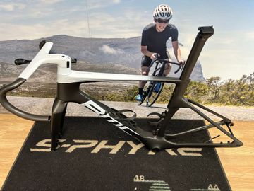 BMC Teammachine R 01 MOD 2024 Frameset 2024 Road & Gravel usato, Nero — immagine 2 di 5