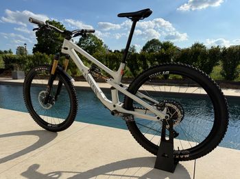 Used Canyon Spectral 125 CF 9 2023 2023 Mountainbike — image 2 of 5