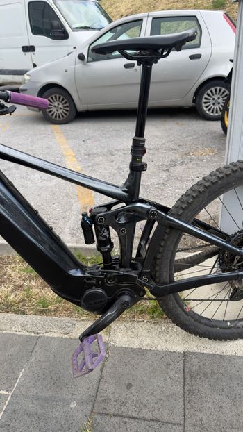Used Giant Reign E+ 2, 2022 2022 Mountainbike — image 5 of 10
