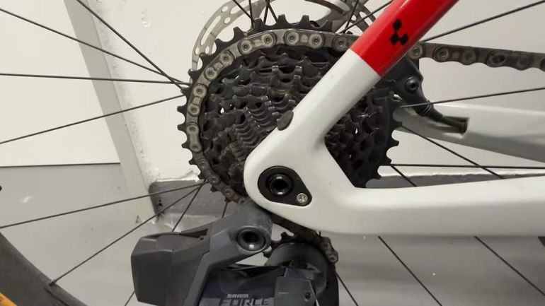 Used CUBE LITENING C:68X RACE 2021 2021 Road & Gravel, White — image 5 of 8