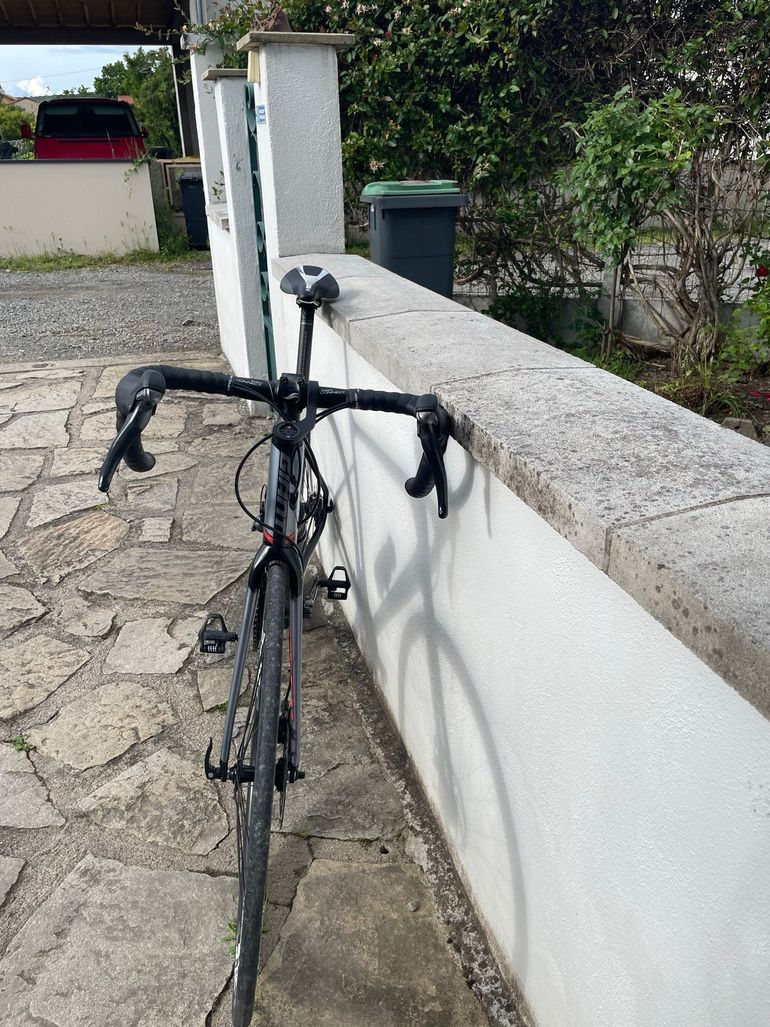 Used Giant Defy Advanced 3 Composite 2016 2016 Road & Gravel, Black — image 4 of 4