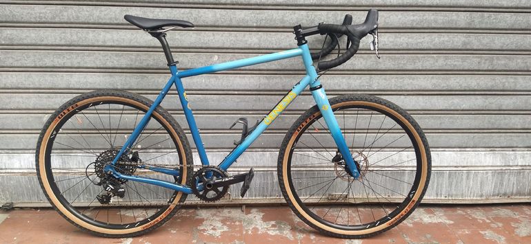 Used Genesis Fugio 20 2020 2020 Road & Gravel — image 1 of 27