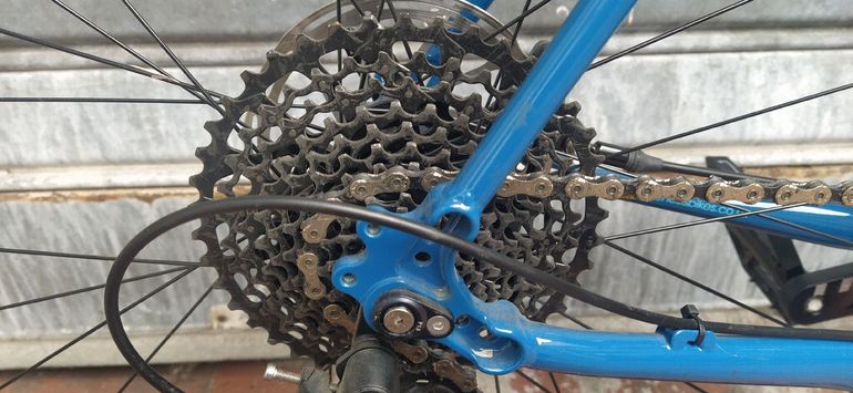 Used Genesis Fugio 20 2020 2020 Road & Gravel — image 6 of 27