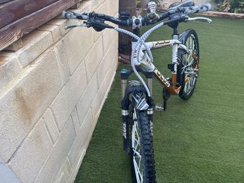 Used Focus Focus Custom Shimano SLX 2016 Mountainbike, White — image 8 of 8