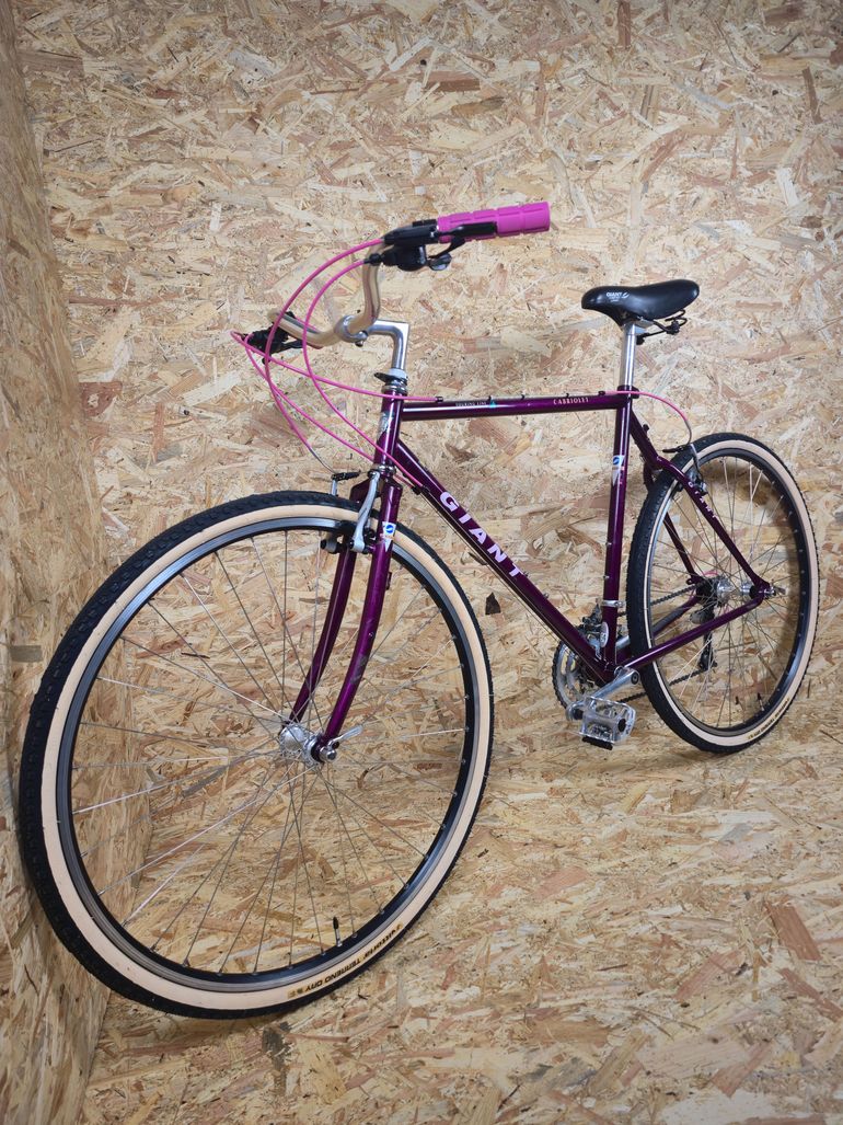 Used Giant Giant Cabriolet Vintage Steel Gravel / Commuter 1996 Urban, Purple — image 11 of 13