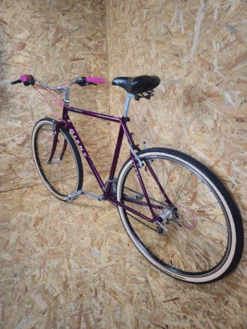Used Giant Giant Cabriolet Vintage Steel Gravel / Commuter 1996 Urban, Purple — image 10 of 13