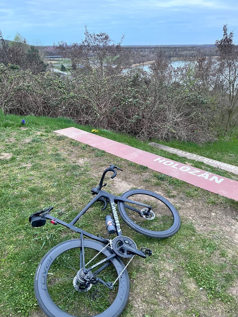 Used S Works Tarmac SL8 2024 Road & Gravel — image 5 of 8