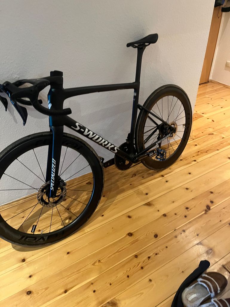 Used S Works Tarmac SL8 2024 Road & Gravel — image 4 of 8