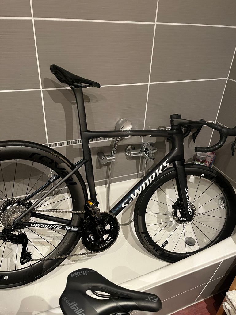 Used S Works Tarmac SL8 2024 Road & Gravel — image 3 of 8