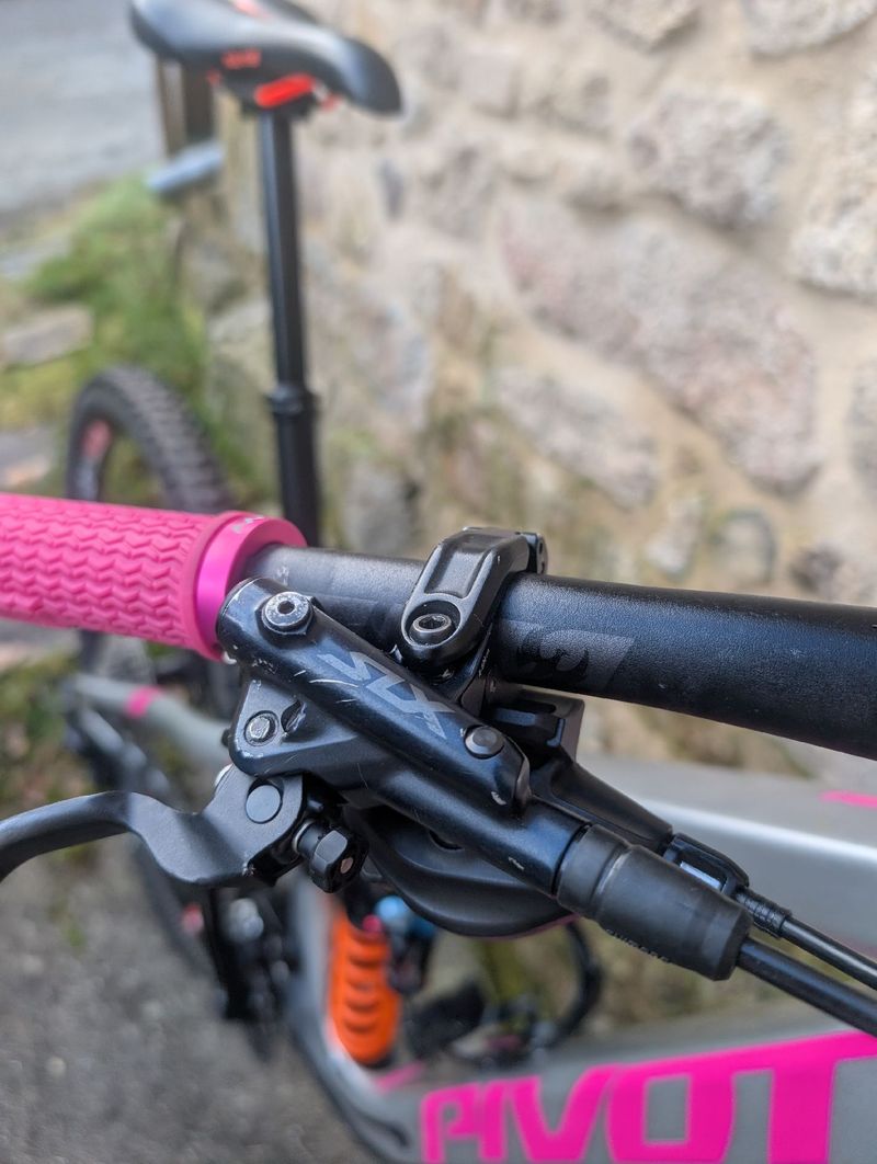 Używany Pivot Firebird 29 Pro XT/XTR 2023 2023 Mountainbike — zdjęcie 15 z 20