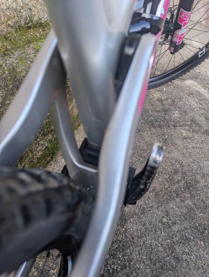 Używany Pivot Firebird 29 Pro XT/XTR 2023 2023 Mountainbike — zdjęcie 19 z 20
