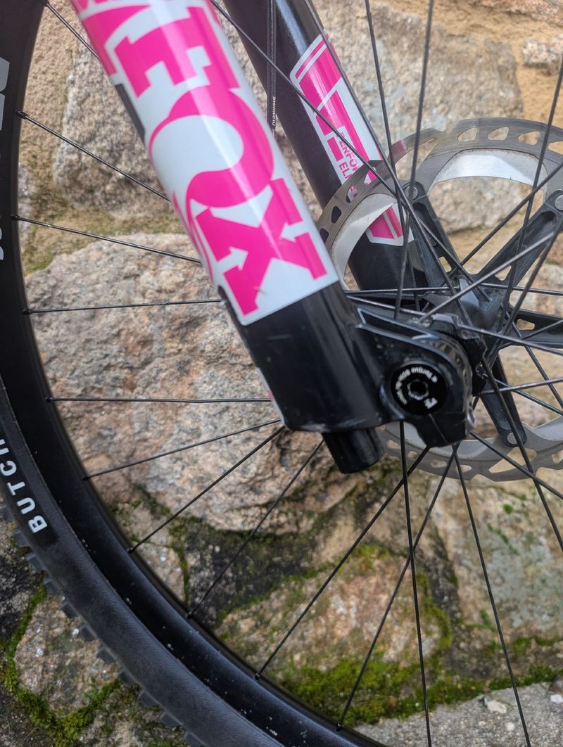 Używany Pivot Firebird 29 Pro XT/XTR 2023 2023 Mountainbike — zdjęcie 13 z 20