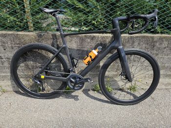 Used Scott Addict ERIDE 10 2021 2021 Road & Gravel — image 2 of 4