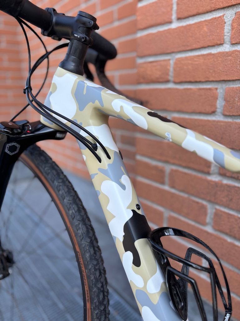 Used Cannondale Topstone Carbon 2 Lefty 2024 2024 Road & Gravel, Orange — image 6 of 7