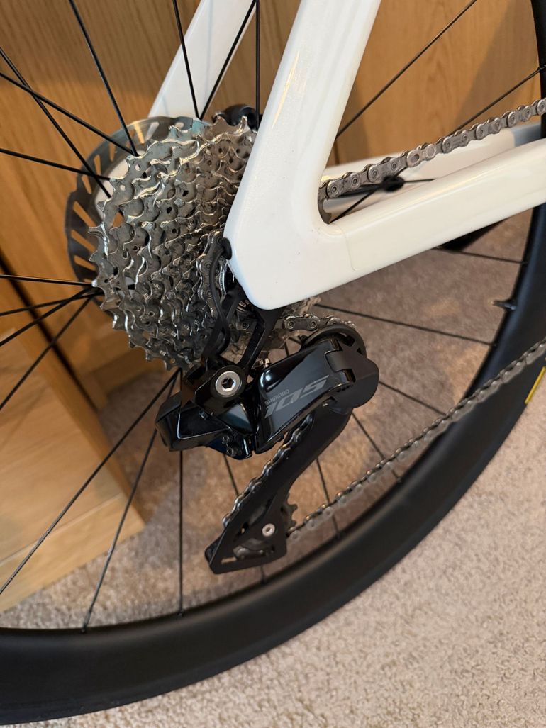 Used Canyon Aeroad CF SLX 7 Di2 C46 2025 2025 Road & Gravel, White — image 8 of 8