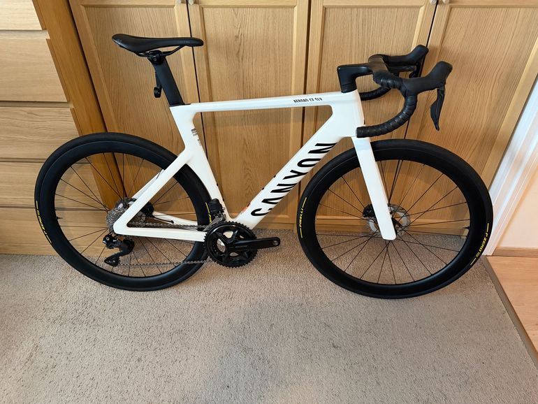 Used Canyon Aeroad CF SLX 7 Di2 C46 2025 2025 Road & Gravel, White — image 1 of 8