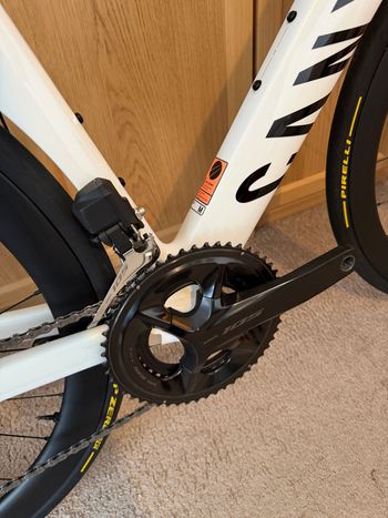 Used Canyon Aeroad CF SLX 7 Di2 C46 2025 2025 Road & Gravel, White — image 6 of 8