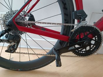 Used Trek Madone SL 6 AXS Gen 8 2025 2025 Road & Gravel — image 5 of 16