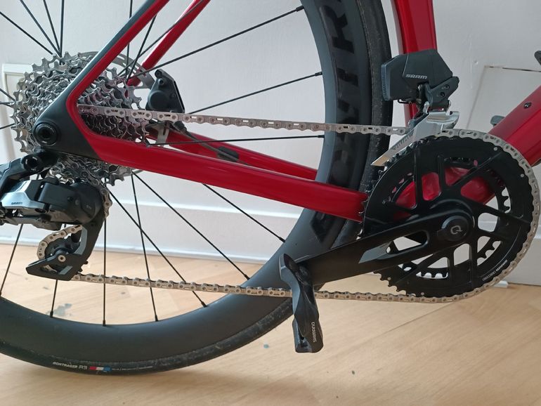 Used Trek Madone SL 6 AXS Gen 8 2025 2025 Road & Gravel — image 5 of 16