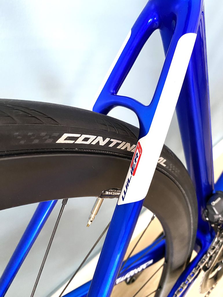 Used Wilier 0 SLR SHIMANO ULTEGRA 8170 DI2 12S 2023 2023 Road & Gravel, Blue — image 9 of 12