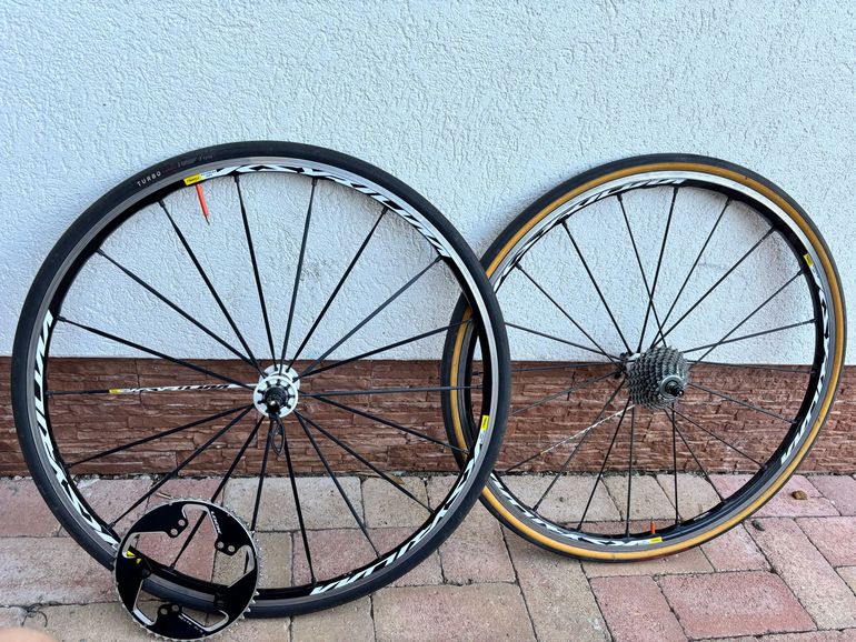Used Look 695 Campagnolo Super Record 2014 Road & Gravel, Black — image 10 of 13
