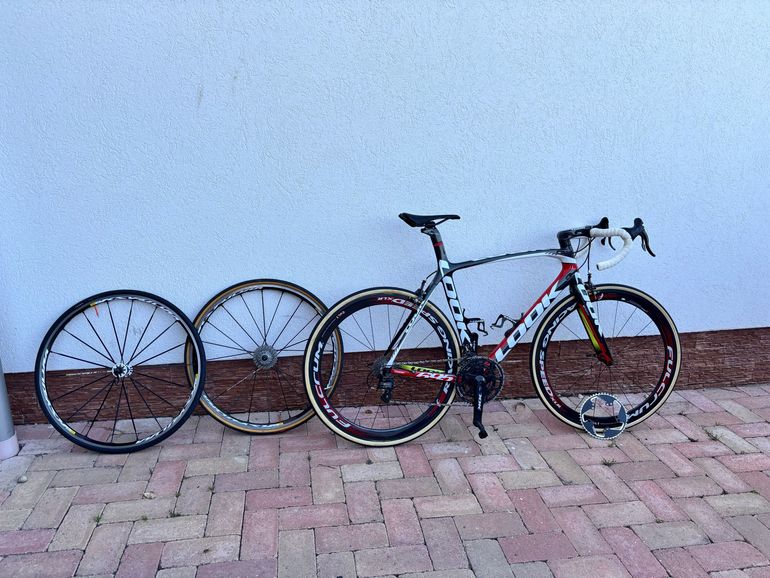 Used Look 695 Campagnolo Super Record 2014 Road & Gravel, Black — image 1 of 13
