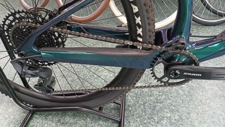 Used Lapierre XR 5.9 2023 2023 Mountainbike, Green, 29 — image 3 of 5