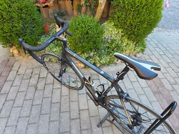 Tweedehands Trek Madone 5.2 H2 Compact 2014 2014 Road & Gravel — afbeelding 2 van 6
