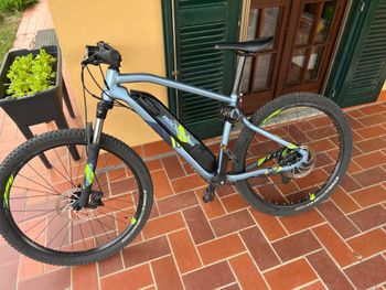 Used ROCKRIDER 27.5" E-ST 100 ELECTRIC MOUNTAIN BIKE 2021 2021 MTB