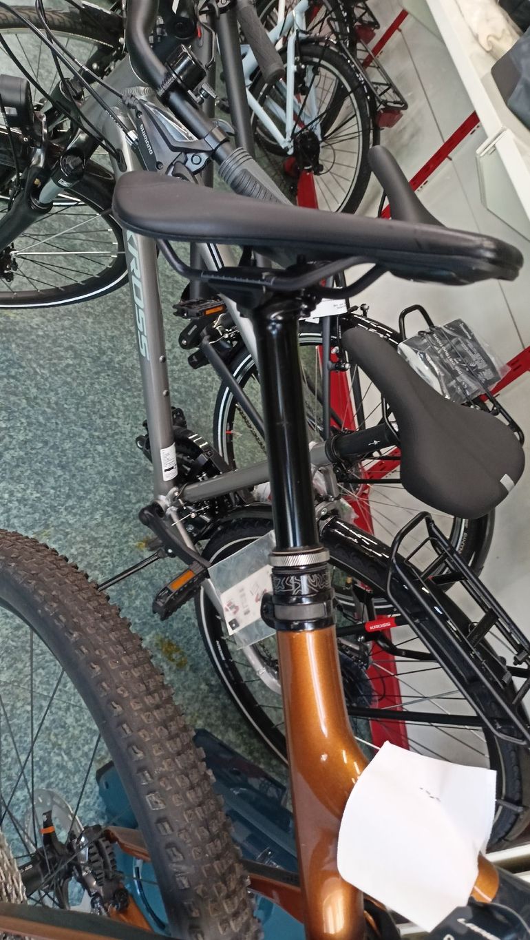 Used Lapierre XRM 8.9 2023 2023 Mountainbike, Orange, 29 — image 7 of 8