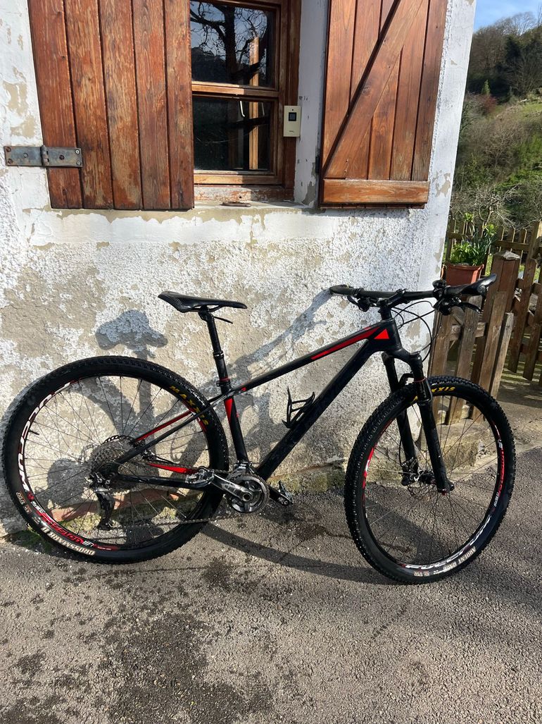 Used MMR Rakish Shimano Deore XT 2018 Mountainbike, Negro — image 1 of 6