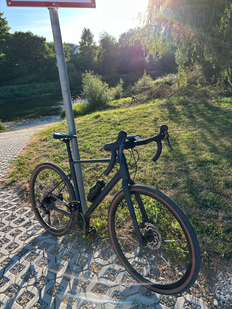 Used CUBE NUROAD, PRO 2025 2025 Road & Gravel, Black — image 2 of 4