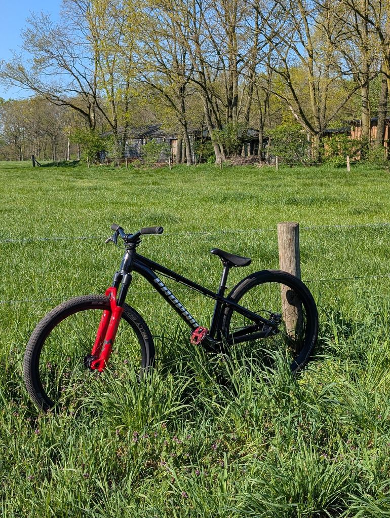 Used Propain TRICKSHOT 2 Trickshot 2 Pro 2025 2025 Mountainbike — image 2 of 7
