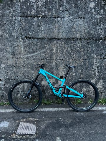 Käytetty Specialized Enduro Comp 2021 Mountainbike — kuva 2 / 6