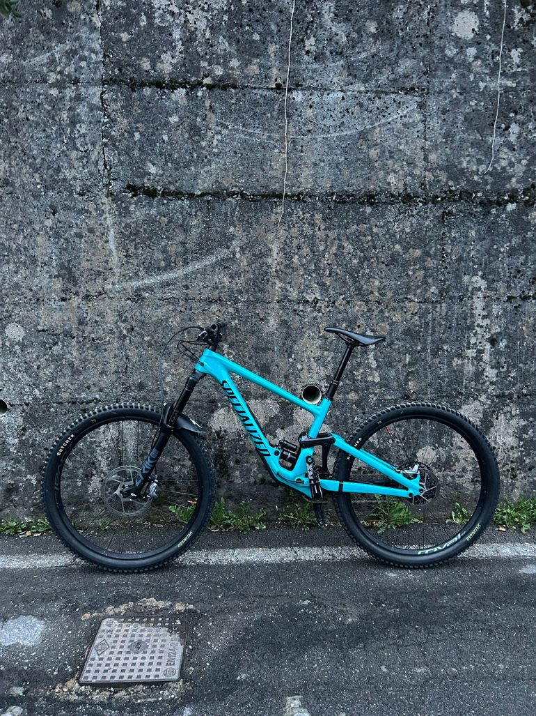 Used Specialized Specialized Enduro Comp 2021 Mountainbike — image 2 of 6