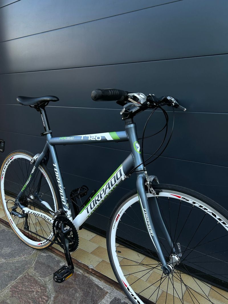Used Torpado Custom Shimano Claris 2021 Road & Gravel