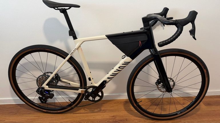 Used Canyon Grail CF SL 7 AXS 2024 2024 Road & Gravel, Black — image 1 of 9