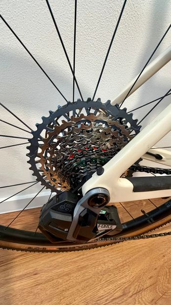 Used Canyon Grail CF SL 7 AXS 2024 2024 Road & Gravel, Black — image 5 of 9