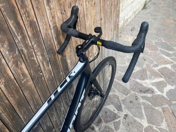 Used Giant TCR Advanced 1+ Disc 2021 2021 Road & Gravel, Black — image 5 of 7