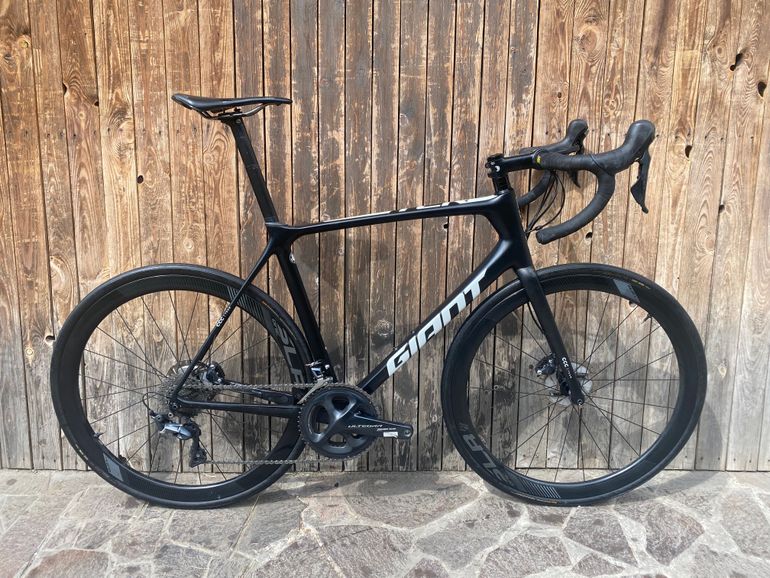 Used Giant TCR Advanced 1+ Disc 2021 2021 Road & Gravel, Black — image 1 of 7