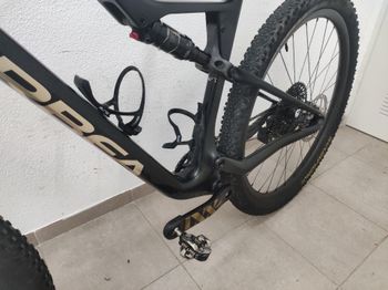 Used Orbea OIZ M11 AXS 2023 2023 Mountainbike, Black, 29 — image 10 of 12