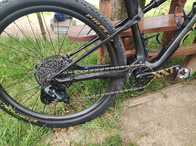 Used Orbea OIZ M11 AXS 2023 2023 Mountainbike, Negro — image 7 of 10