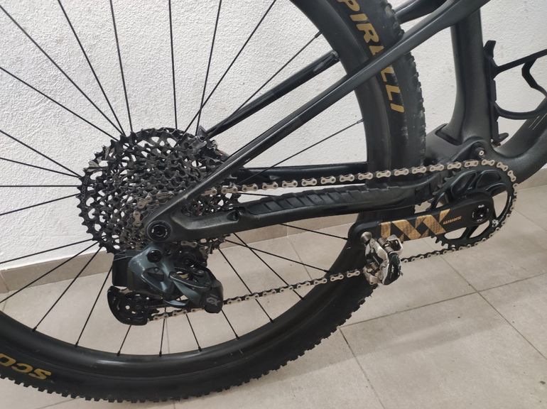 Used Orbea OIZ M11 AXS 2023 2023 Mountainbike, Black, 29 — image 3 of 12