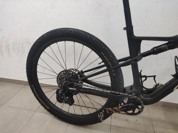 Used Orbea OIZ M11 AXS 2023 2023 Mountainbike, Black, 29 — image 11 of 12