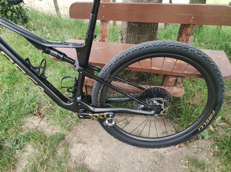 Used Orbea OIZ M11 AXS 2023 2023 Mountainbike, Negro — image 3 of 10
