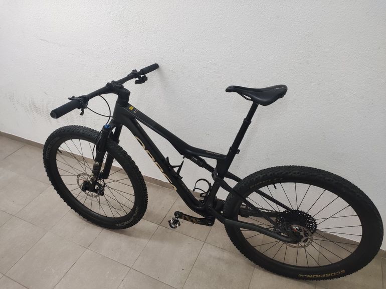 Used Orbea OIZ M11 AXS 2023 2023 Mountainbike, Black, 29 — image 7 of 12