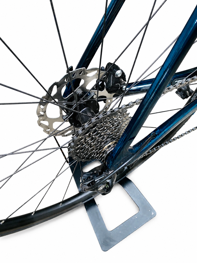 Used Trek Émonda SL 5 Disc 2021 2021 Road & Gravel — image 7 of 9