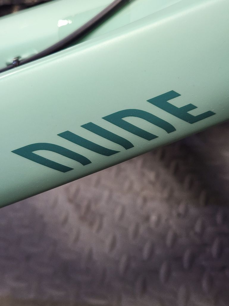 Used Canyon Dude CF 8 2023 2023 Mountainbike, Green, 27.5 — image 8 of 9