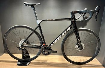 Used Merida SCULTURA 4000 2025 2025 Road & Gravel, Black — image 2 of 7